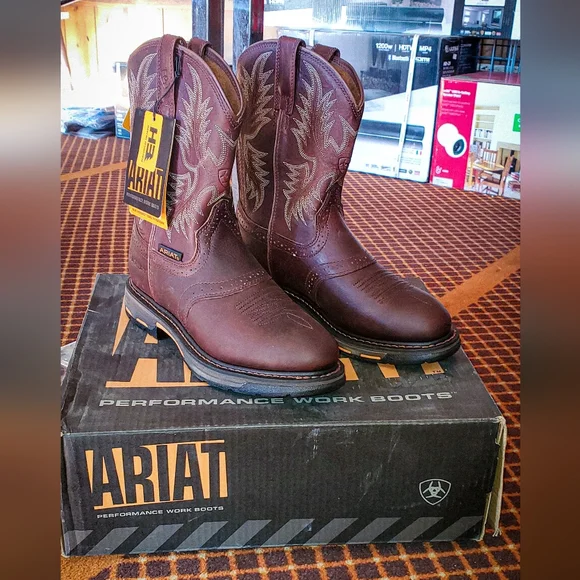 Ariat Men's Workboots-New in Box size 8D